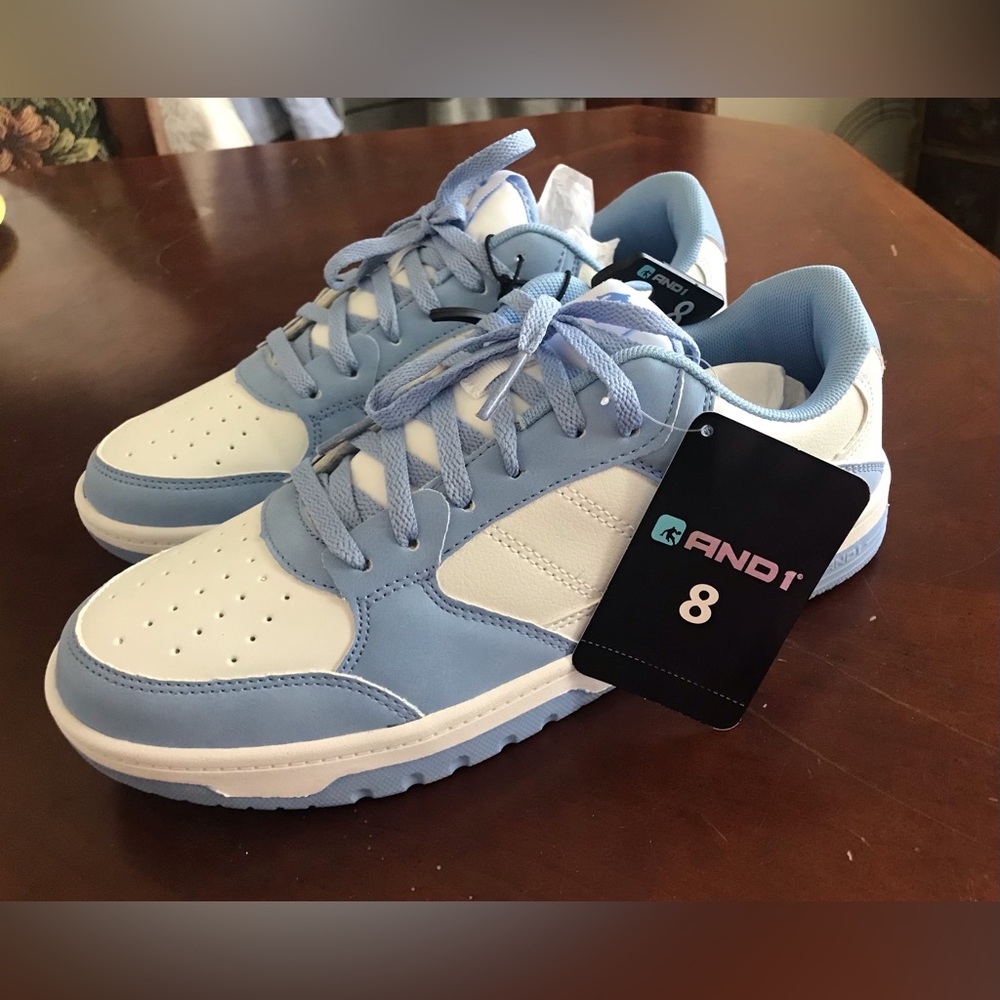 AND1 Women’s Low Top Basketball Sneaker NWT